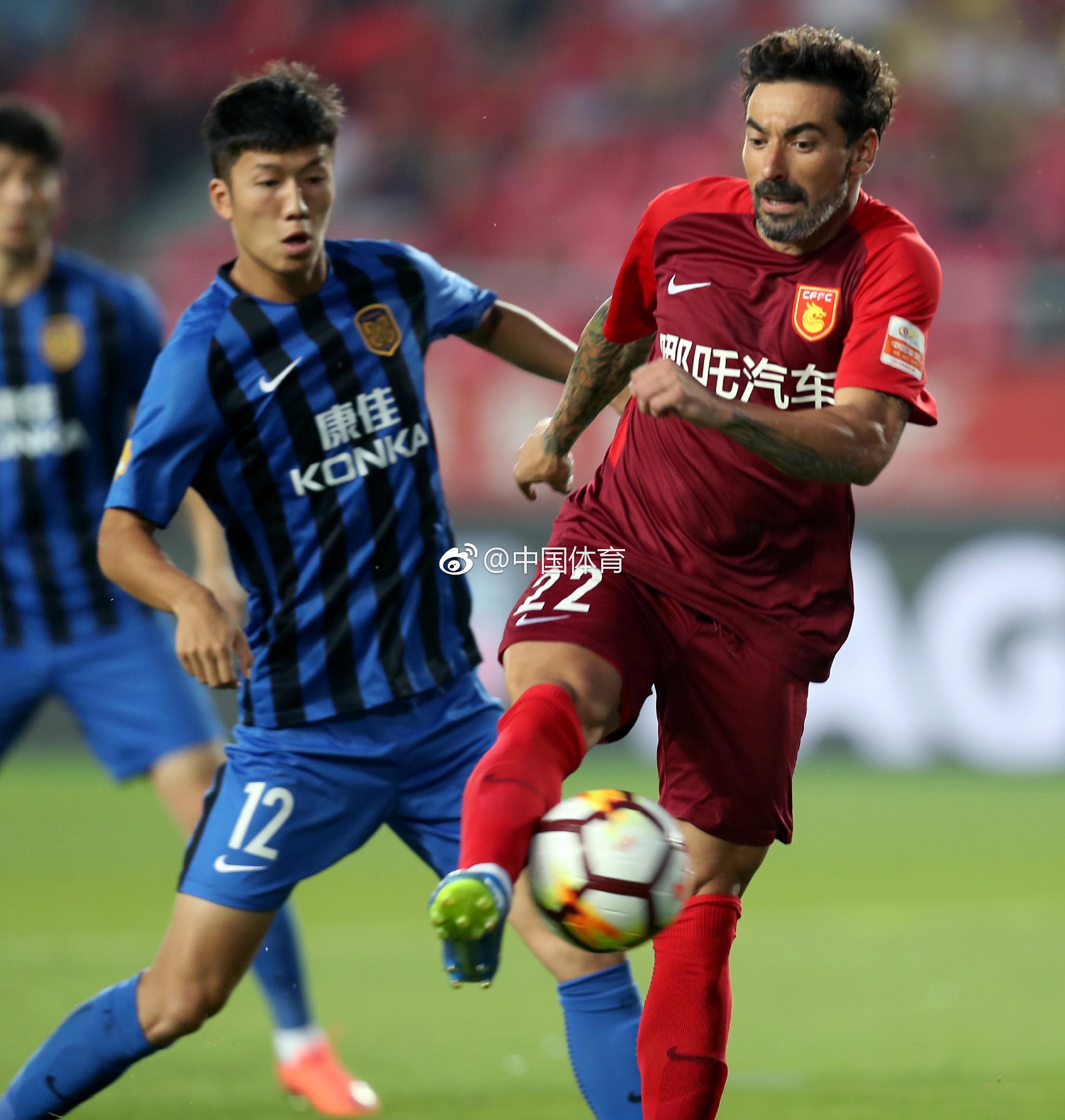 河南建业客场遭遇惨败，不敌河北华夏幸福，势不可挡