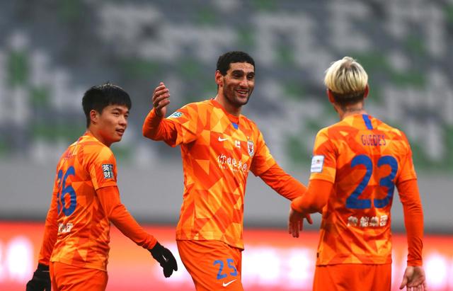 包含天津泰达不敌京东FC，遗憾出局亚冠，掌声雷动的词条