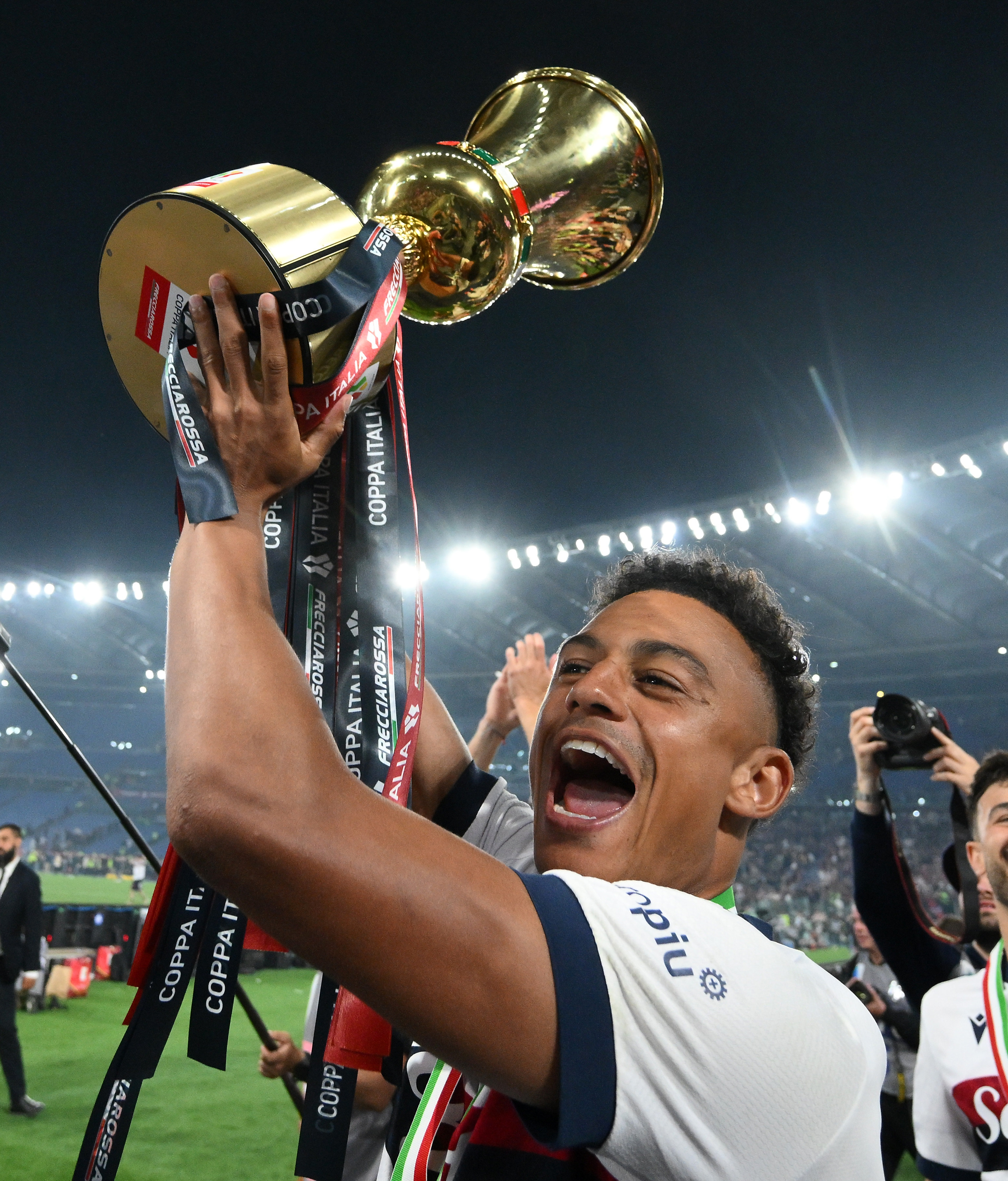 意大利选手表现高光,逆袭晋级,全场震撼的简单介绍 意大利选手表现高光,逆袭晋级,全场震撼的简单介绍