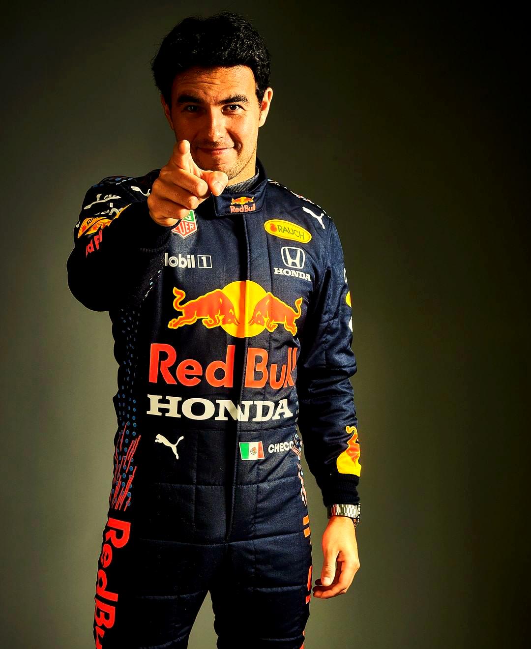 阿斯顿马丁翻盘哈斯车队,佩雷兹统治全场 阿斯顿马丁翻盘哈斯车队,佩雷兹统治全场